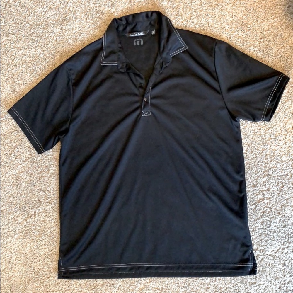 Men’s Travis Mathew collard shirt.
